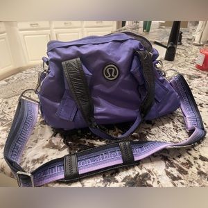 Original lululemon duffel